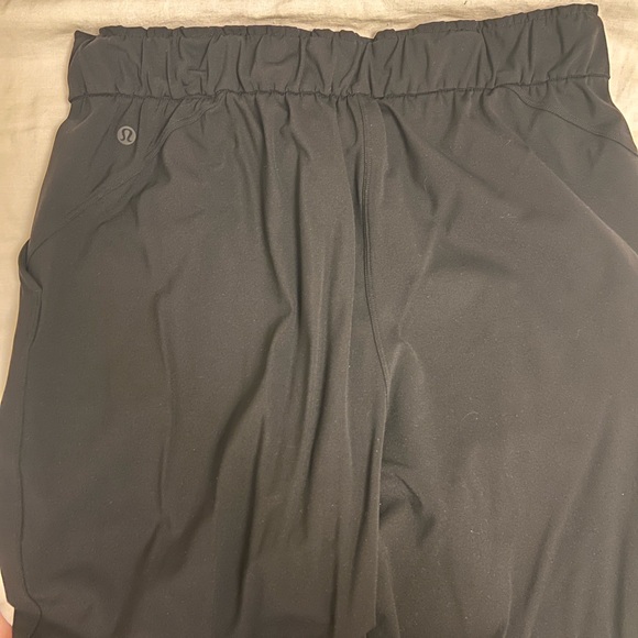 Lululemon high rise stretch fit joggers - Picture 4 of 7